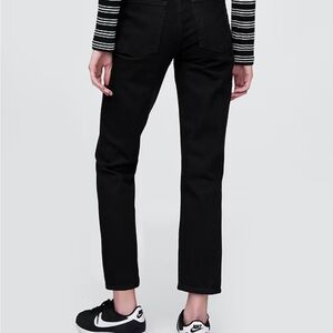 Women's Gap Black Cheeky Straight HR Jeans